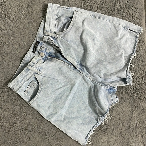 Distressed “Mom” Shorts - Picture 1 of 2